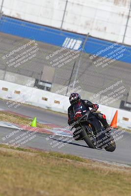 media/Nov-26-2022-Fastrack Riders (Sat) [[b001e85eef]]/Level 3/Session 3 Outside Turn 9/